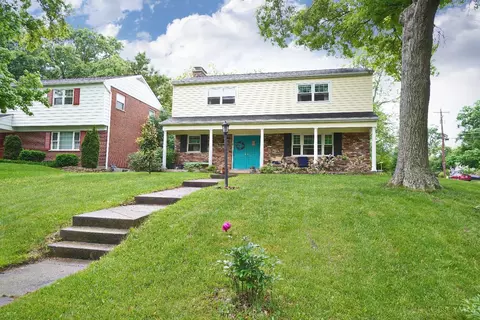 687 Allencrest Ct, Cincinnati, OH 45231
