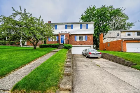 7939 Rambler Pl, Mount Healthy, OH 45231