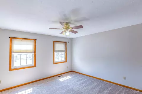6952 Maple Crest Ct, Hamilton, OH 45011 photo 35