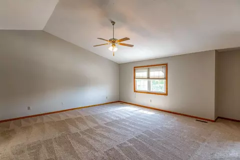 6952 Maple Crest Ct, Hamilton, OH 45011 photo 29
