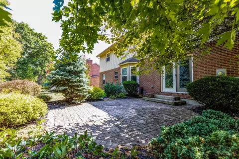 6952 Maple Crest Ct, Hamilton, OH 45011 photo 4