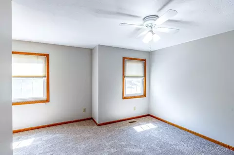 6952 Maple Crest Ct, Hamilton, OH 45011 photo 34