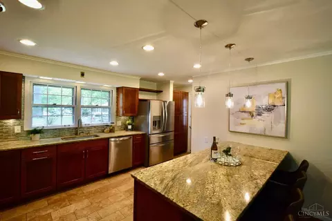 Kitchen - 3760 Broadview Dr, Cincinnati, OH 45208 photo 1 of 4