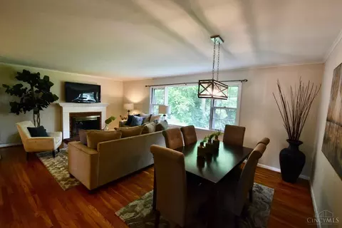 Dining - 3760 Broadview Dr, Cincinnati, OH 45208 photo 2 of 2