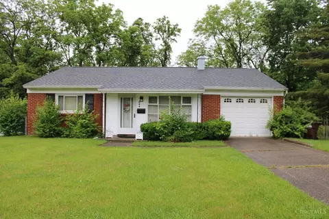 844 Hill Ln, Springfield Twp, OH 45224