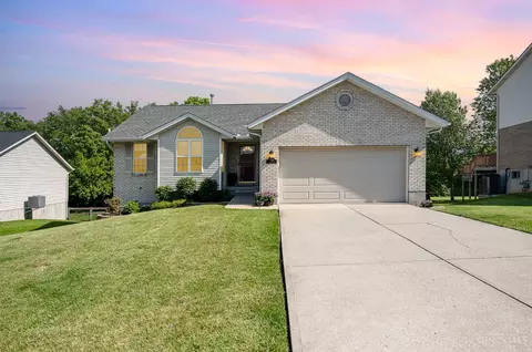 3060 Apple Knoll Ln, Middletown, OH 45044