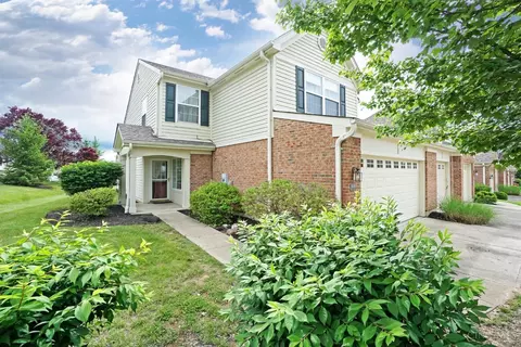 2000 Commons Circle Dr #6A, Batavia, OH 45103