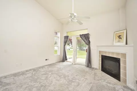 2000 Commons Circle Dr #6A, Batavia, OH 45103 photo 5