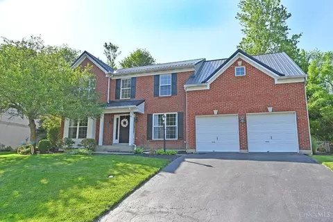 4094 Woodmont Dr, Batavia, OH 45103
