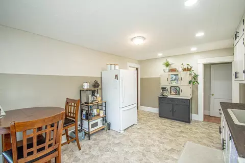 203 Ada Doty St, Gratis, OH 45330 photo 9