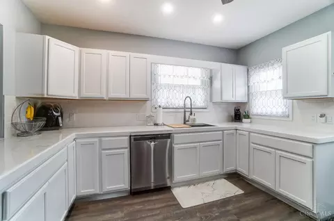802 Brough Ave, Hamilton, OH 45015 photo 11