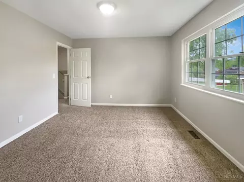 Bedroom - 105 Lellan Ave, Harrison, OH 45030 photo 5 of 5