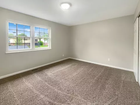 Bedroom - 105 Lellan Ave, Harrison, OH 45030 photo 2 of 5