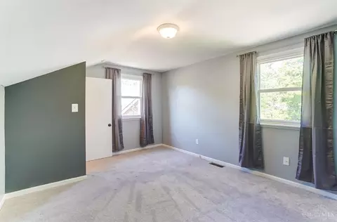 Bedroom - 251 Ohio Ave, Reading, OH 45215 photo 3 of 4