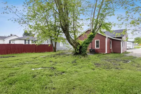 Exterior - 303 Ohio St, Georgetown, OH 45121 photo 2 of 3