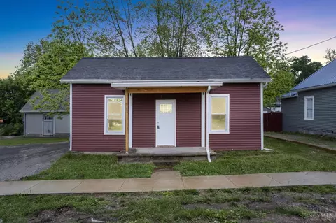 Exterior - 303 Ohio St, Georgetown, OH 45121 photo 3 of 3
