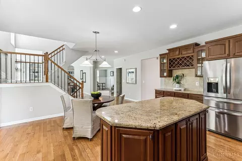 7426 Bridge Point Pass, Cincinnati, OH 45248 photo 8