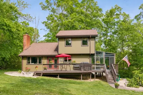 2439 Chapel Rd, Okeana, OH 45053