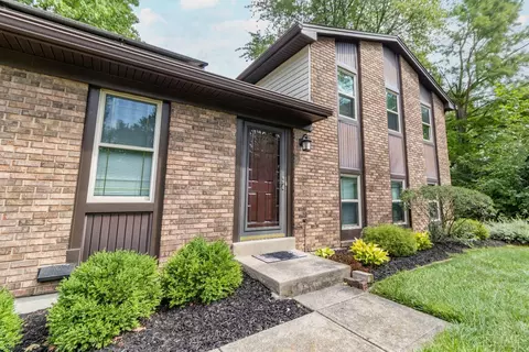 3482 Bookmark Pl, Maineville, OH 45039 photo 2