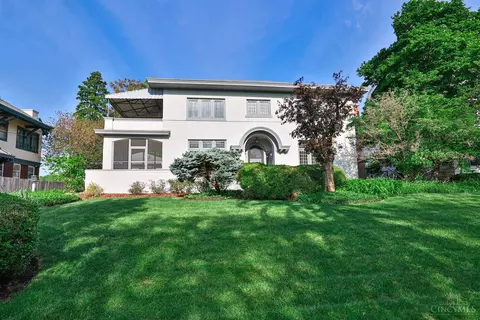 3653 Kendall Ave, Cincinnati, OH 45208