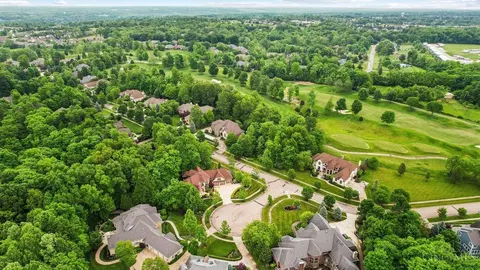 View/Area - 1034 Observatory Pt, Hamilton Township, OH 45039 photo 3 of 3