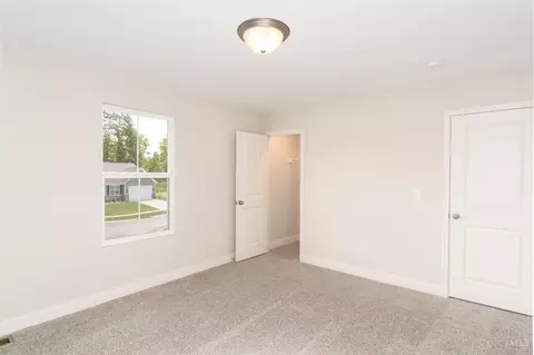 974 Crestpoint Ct, Cincinnati, OH 45245 photo 27