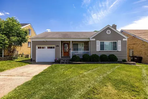 3588 Neiheisel Ave, Cincinnati, OH 45248