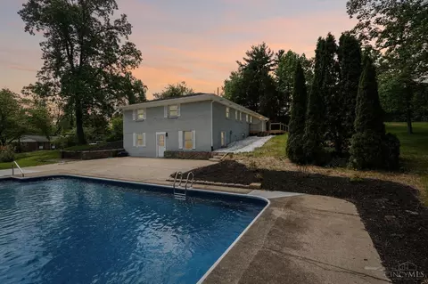 10430 Twinkle Ln, Montgomery, OH 45242 photo 2