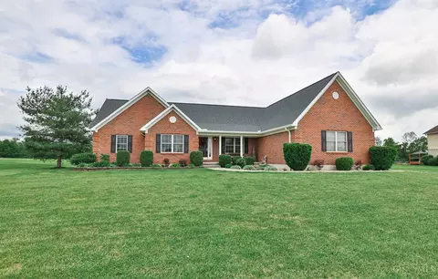 764 Harbor Dr, Lebanon, OH 45036