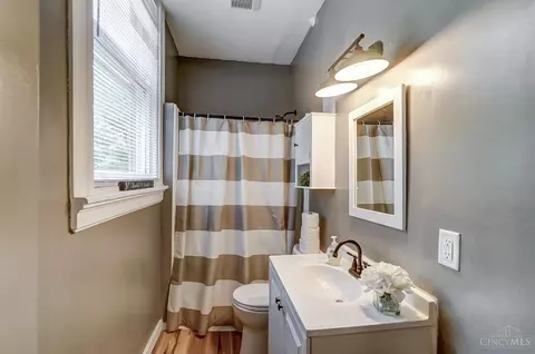 Bath - 2126 Alpine, Cincinnati, OH 45206 photo 1 of 5