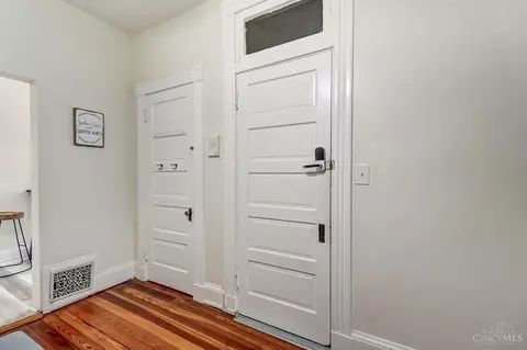 Entry Way - 2126 Alpine, Cincinnati, OH 45206 photo 1 of 3