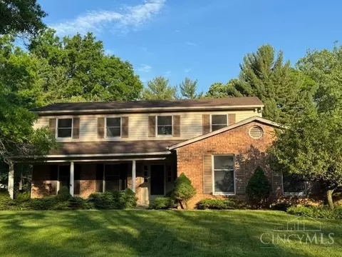 900 Quailwoods Dr, Loveland, OH 45140
