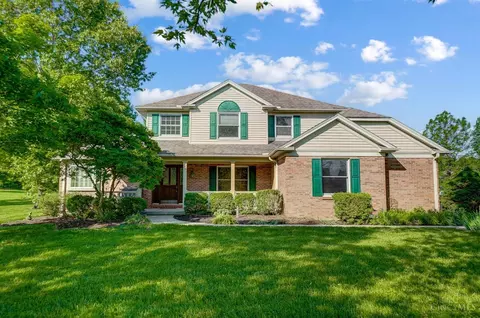 2831 Devils Backbone Rd, Cincinnati, OH 45233