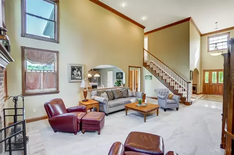 2831 Devils Backbone Rd, Cincinnati, OH 45233 photo 10