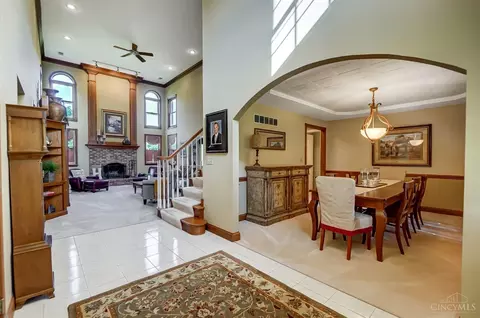 2831 Devils Backbone Rd, Cincinnati, OH 45233 photo 5