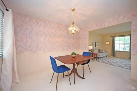 Dining - 1248 Linneman Rd, Cincinnati, OH 45238 photo 3 of 4