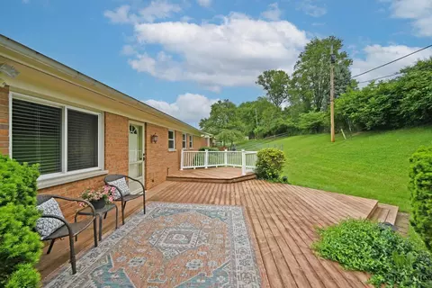 Exterior - 1248 Linneman Rd, Cincinnati, OH 45238 photo 7 of 11