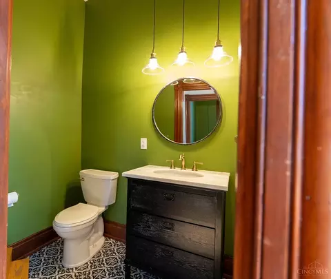 462 Considine Ave, Cincinnati, OH 45205 photo 35