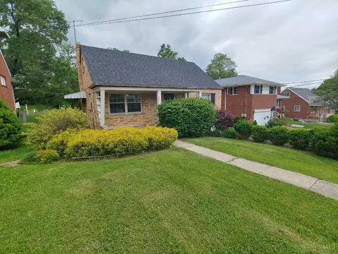 5651 Green Acres Ct, Cincinnati, OH 45248