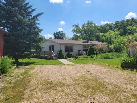 20684 Manchester Rd, Sunman, IN 47041