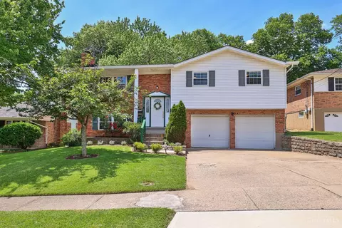 4037 Wildcherry Ct, Cincinnati, OH 45248