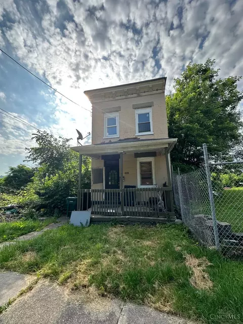 1910 State Ave, Cincinnati, OH 45204