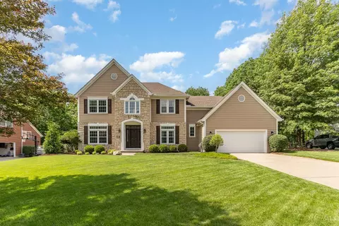 6728 Miami Woods Dr, Loveland, OH 45140