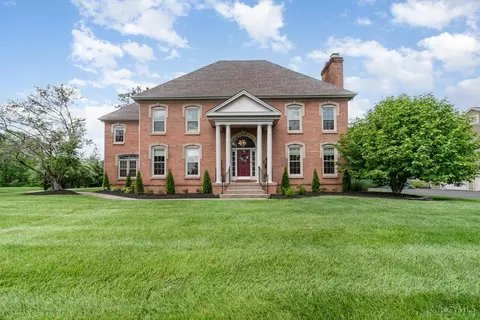 8346 Chesney Ln, Cincinnati, OH 45249