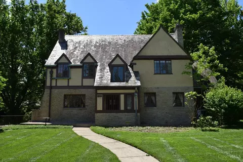 1517 Hollywood Ave, Cincinnati, OH 45224