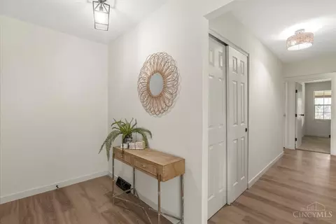 1951 John Gray Rd, Cincinnati, OH 45240 photo 9
