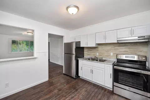 1940 Sunset Ln, Cincinnati, OH 45238 photo 5