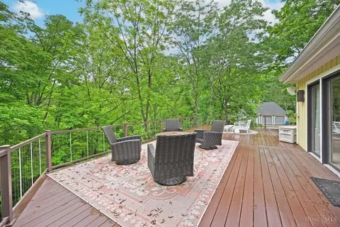 Exterior - 7811 Hopper Rd, Cincinnati, OH 45255 photo 5 of 13