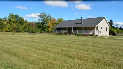 6094 Roudebush Rd, Goshen, OH 45122
