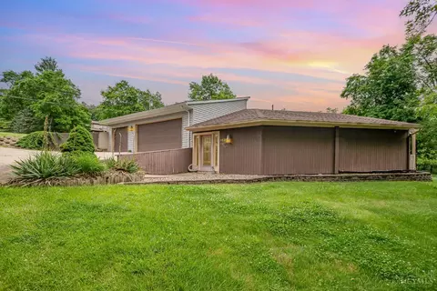 3627 Powner Rd, Cincinnati, OH 45248